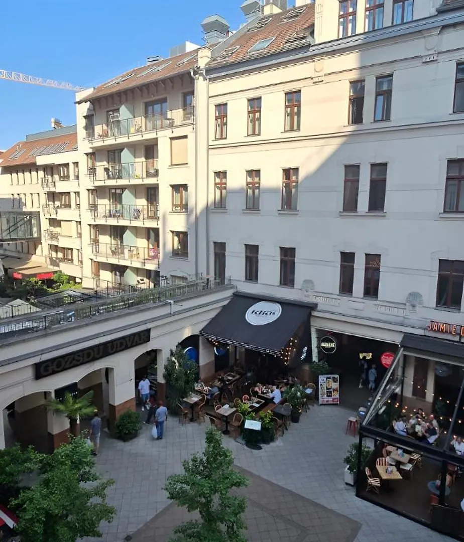 Midtown Apartments - Easy Check-In&Parking Budapest 0*,