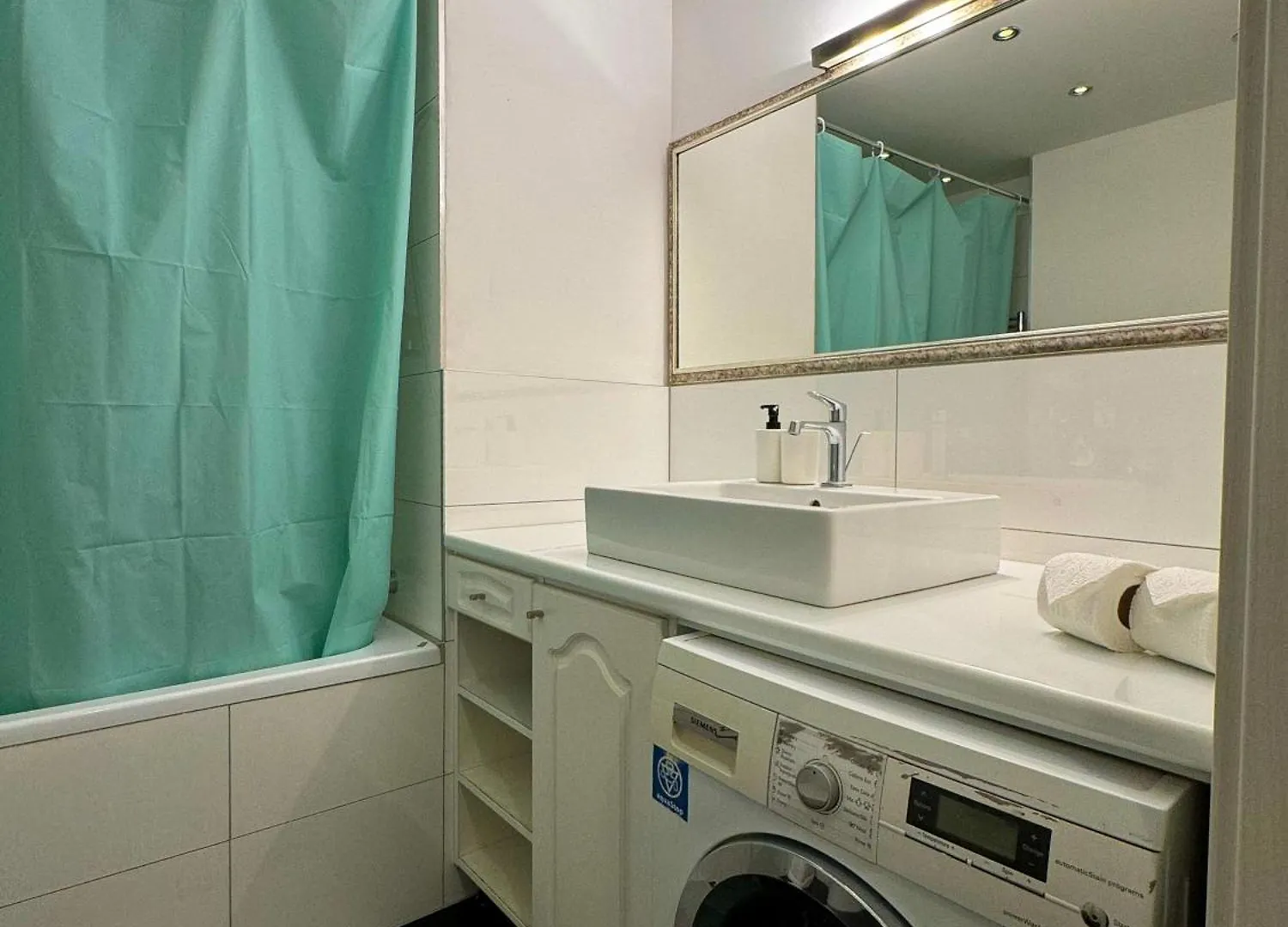 Midtown Apartments - Easy Check-In&Parking Budapeşte Macaristan