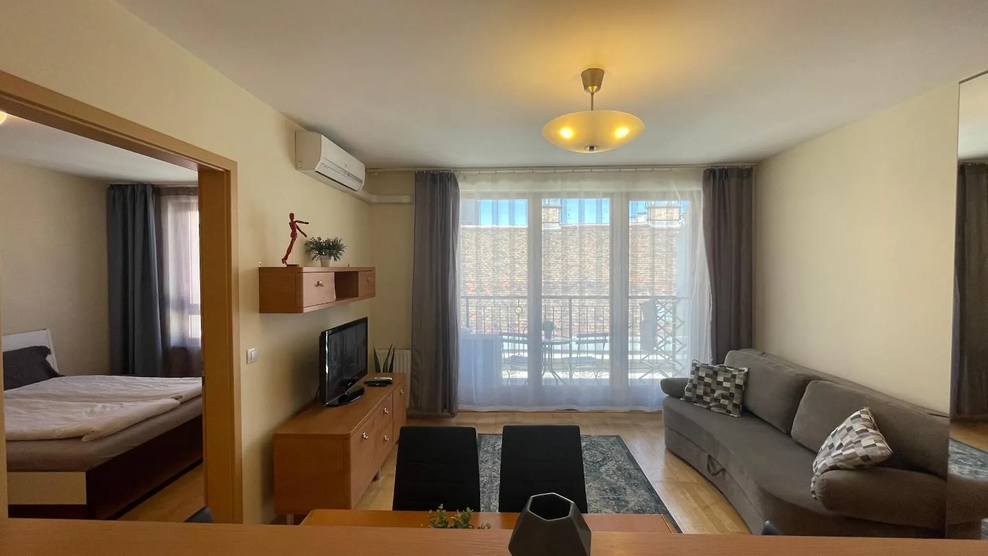 Midtown Apartments - Easy Check-In&Parking Budapeşte