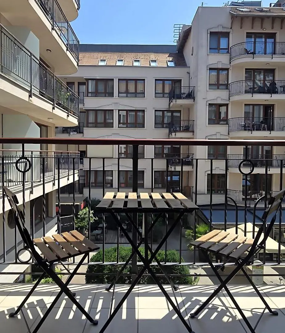 Midtown Apartments - Easy Check-In&Parking Budapeşte Macaristan