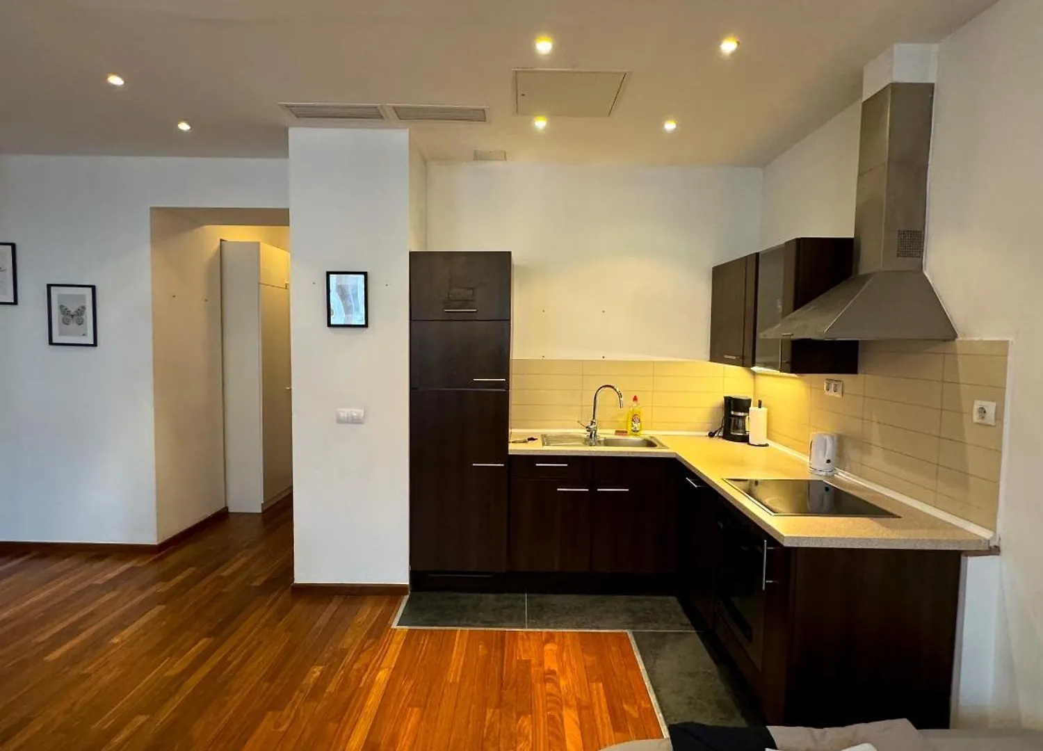 Midtown Apartments - Easy Check-In&Parking Budapest